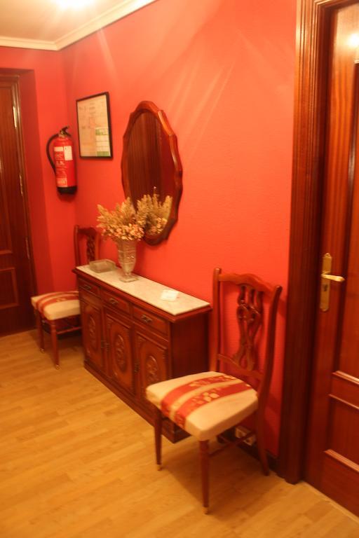 Hostal Temino Burgo المظهر الخارجي الصورة